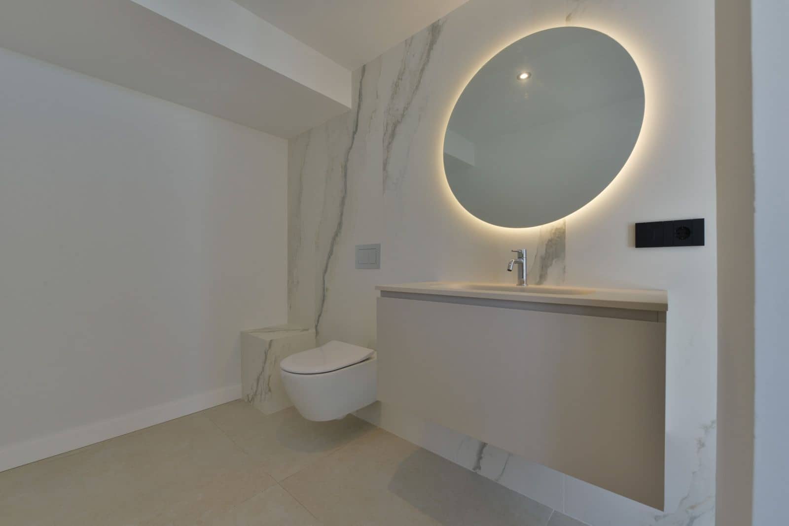 4 bedroom Villa for sale in Altea with pool garage - € 2,690,000 (Ref: 9840819)