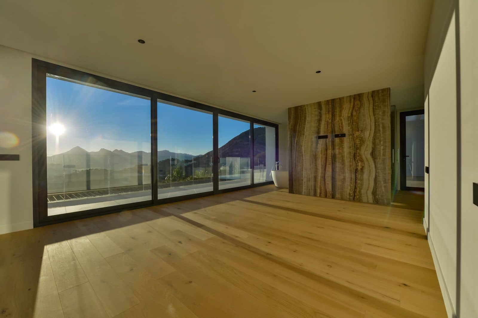 4 bedroom Villa for sale in Altea with pool garage - € 2,690,000 (Ref: 9840819)