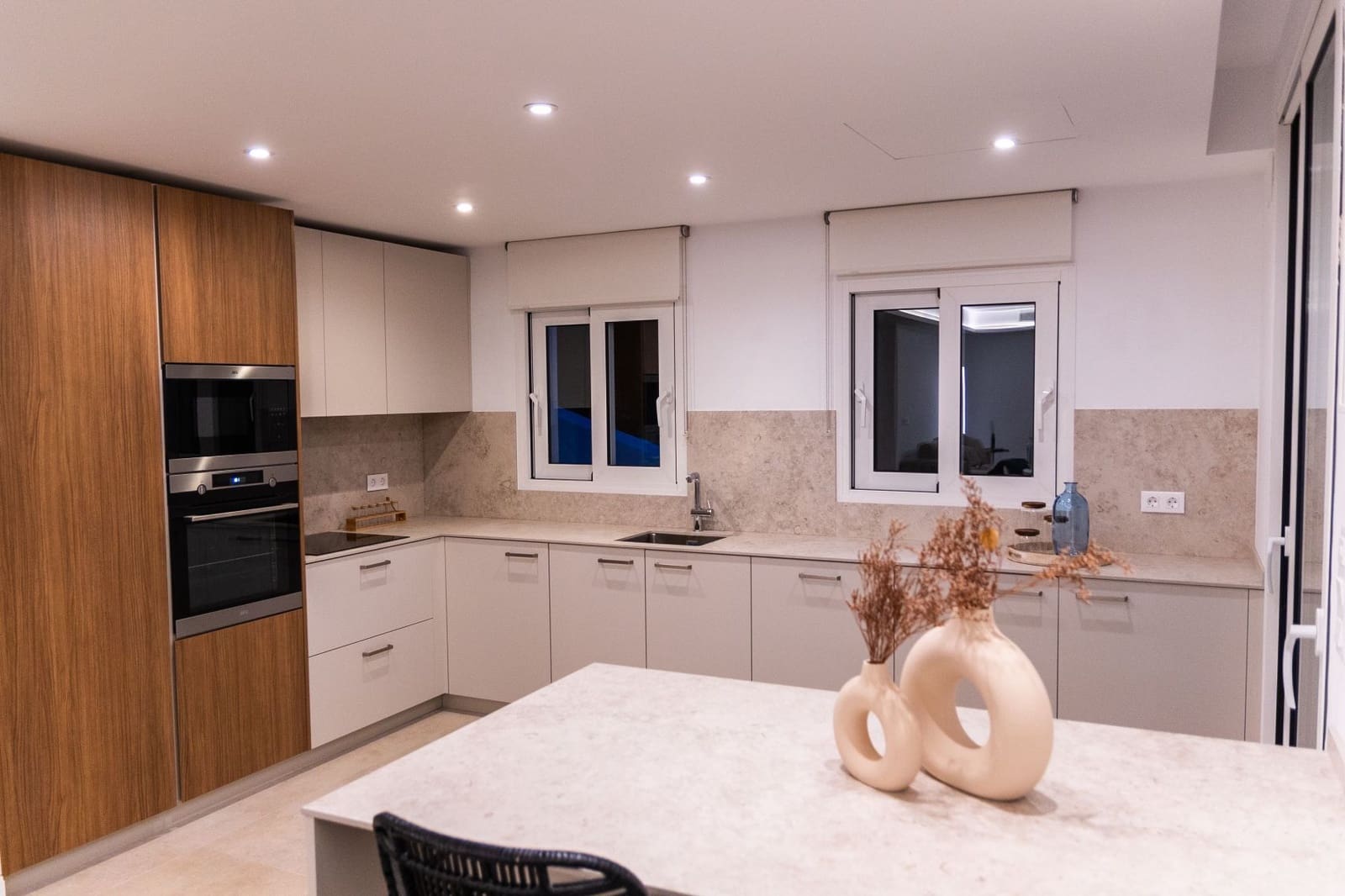 3 bedroom Villa for sale in Altea with pool garage - € 1,650,000 (Ref: 9840820)