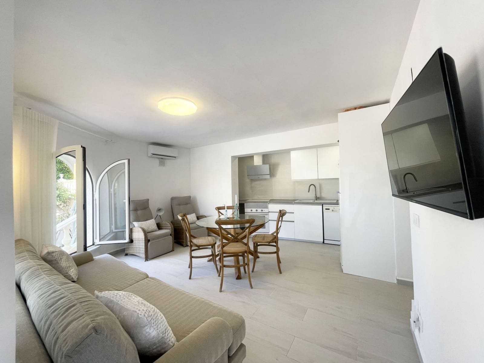 3 quarto Moradia para venda em Calpe / Calp com piscina garagem - 990 000 € (Ref: 9840821)