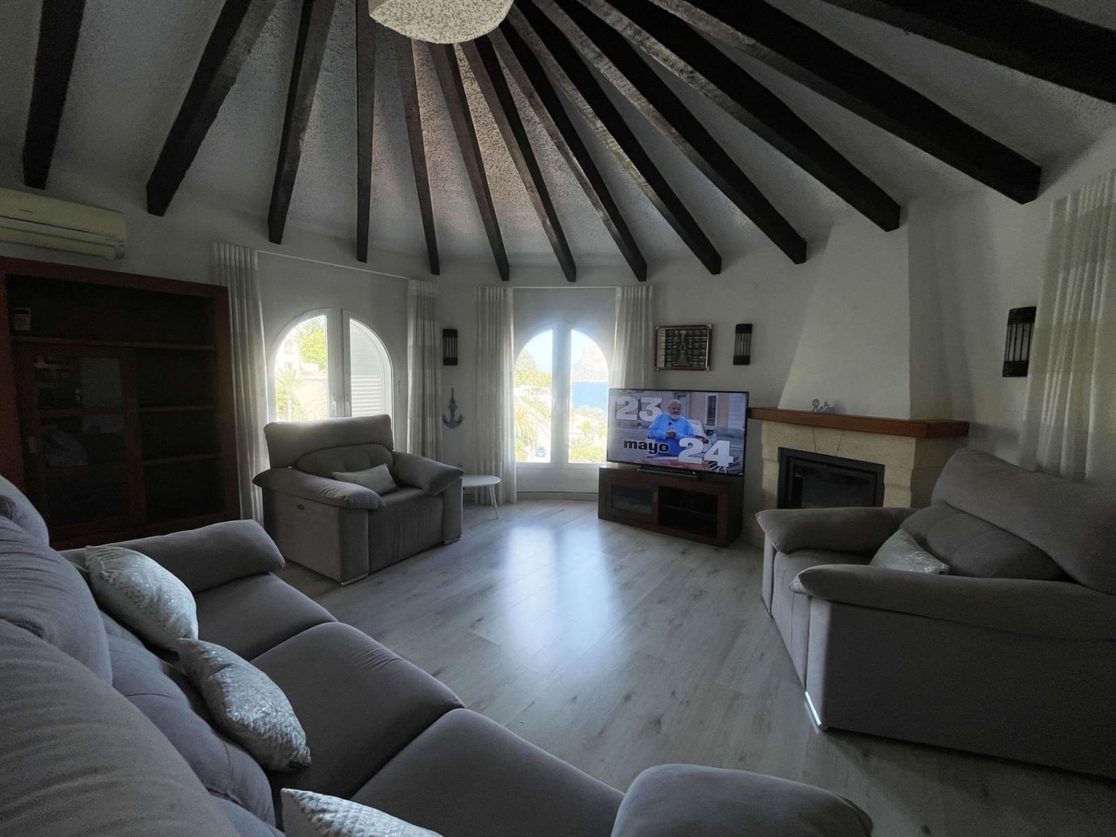 3 quarto Moradia para venda em Calpe / Calp com piscina garagem - 990 000 € (Ref: 9840821)