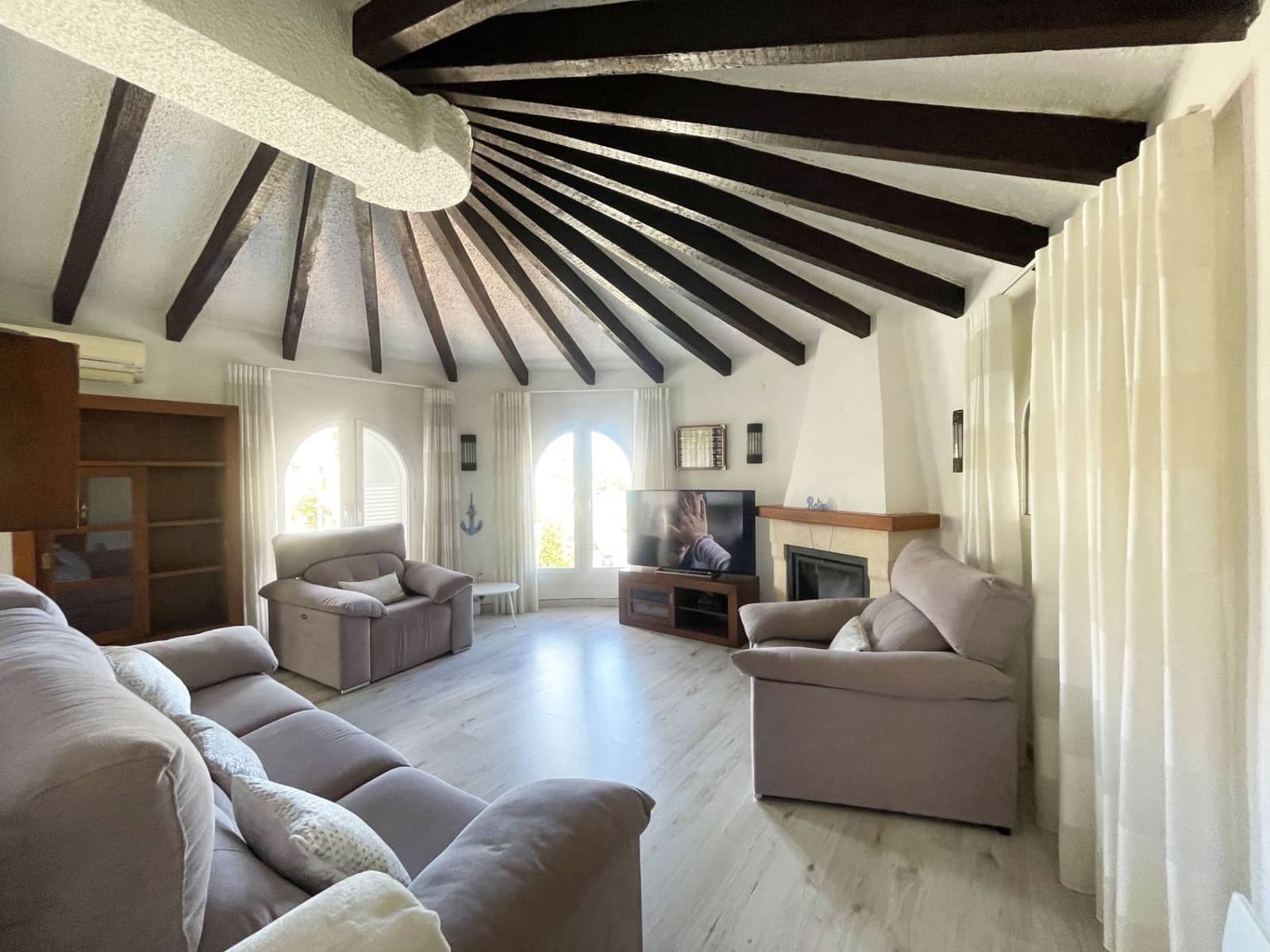 3 quarto Moradia para venda em Calpe / Calp com piscina garagem - 990 000 € (Ref: 9840821)