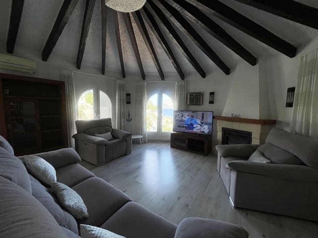 3 slaapkamer Villa te koop in Calpe / Calp met zwembad garage - € 950.000 (Ref: 9840821)