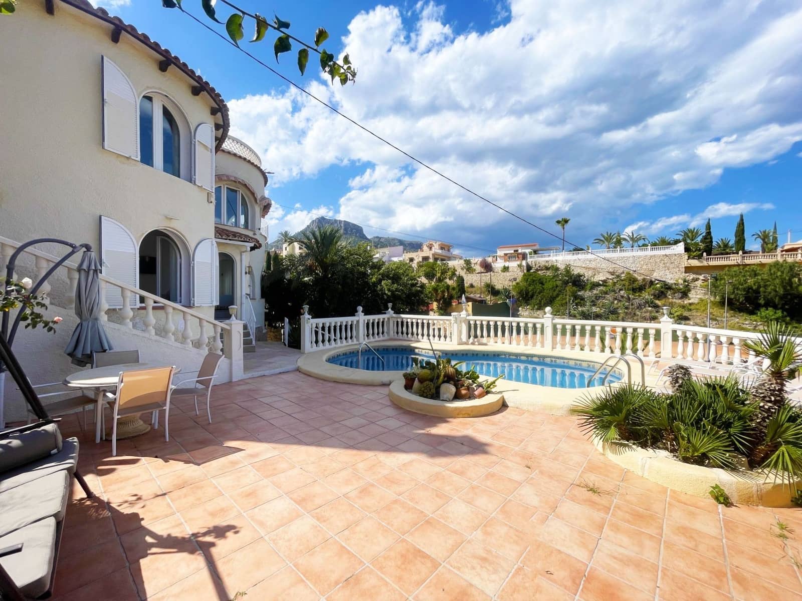 3 quarto Moradia para venda em Calpe / Calp com piscina garagem - 990 000 € (Ref: 9840821)