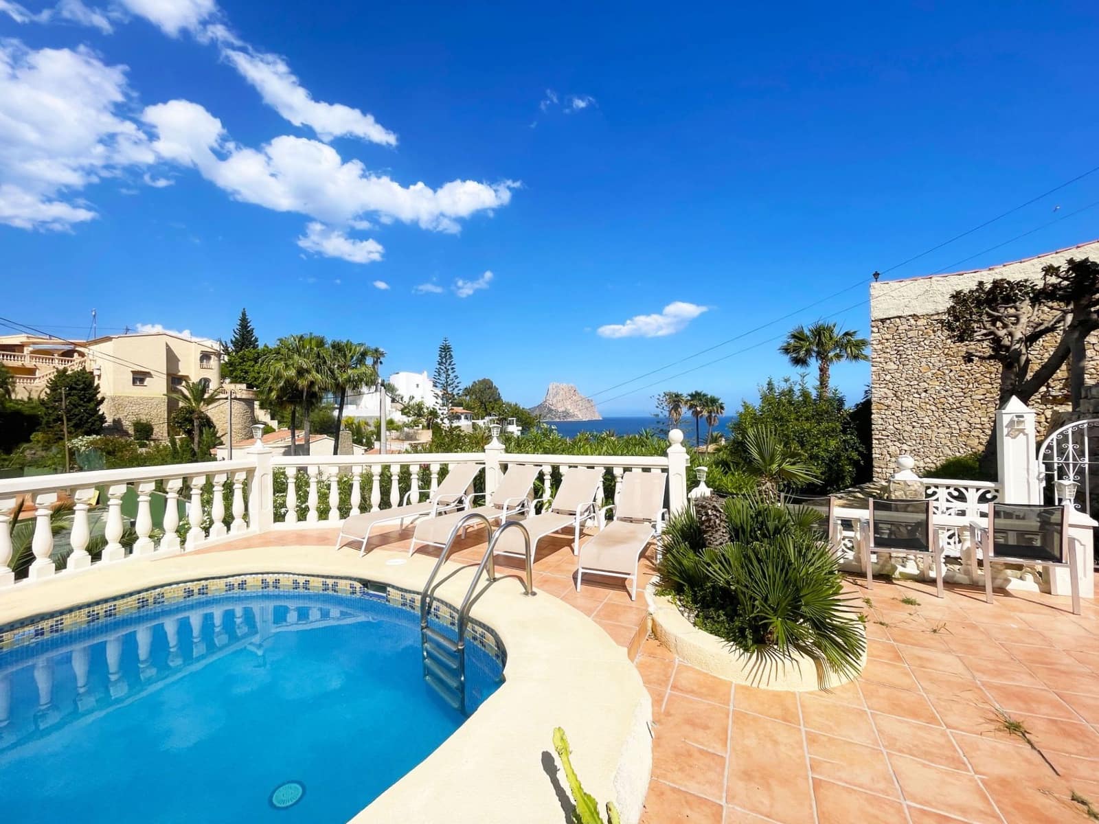 3 quarto Moradia para venda em Calpe / Calp com piscina garagem - 990 000 € (Ref: 9840821)