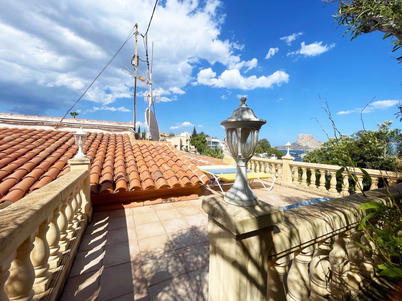 3 quarto Moradia para venda em Calpe / Calp com piscina garagem - 990 000 € (Ref: 9840821)