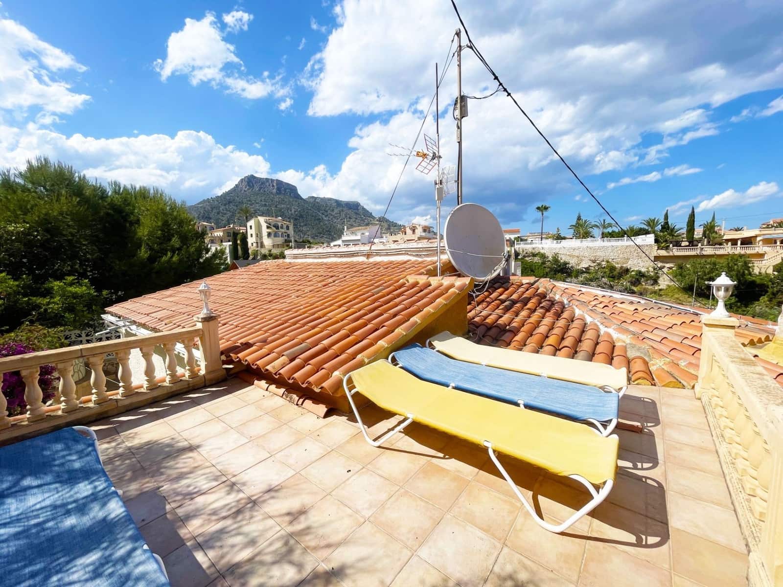 3 quarto Moradia para venda em Calpe / Calp com piscina garagem - 990 000 € (Ref: 9840821)