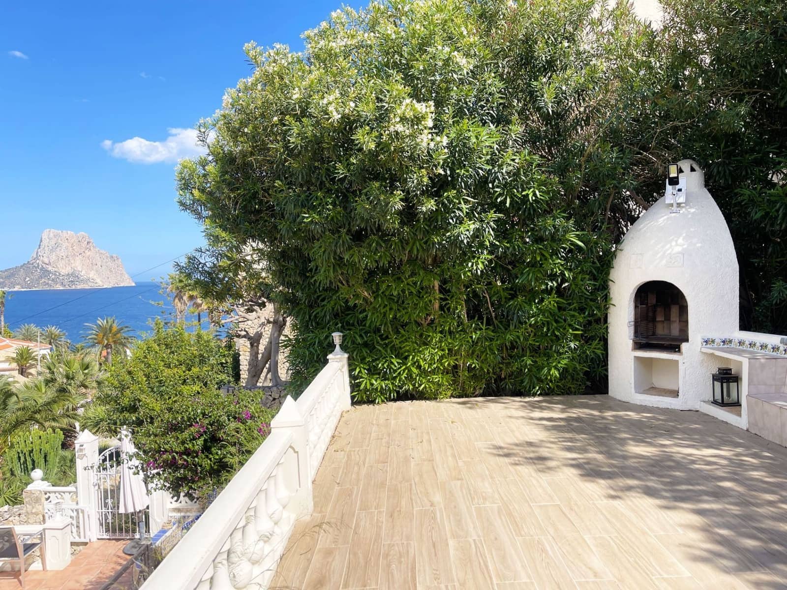 3 quarto Moradia para venda em Calpe / Calp com piscina garagem - 990 000 € (Ref: 9840821)