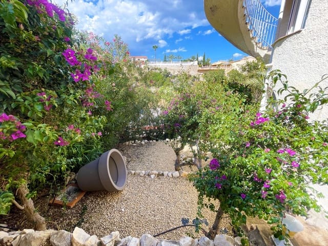 3 slaapkamer Villa te koop in Calpe / Calp met zwembad garage - € 950.000 (Ref: 9840821)