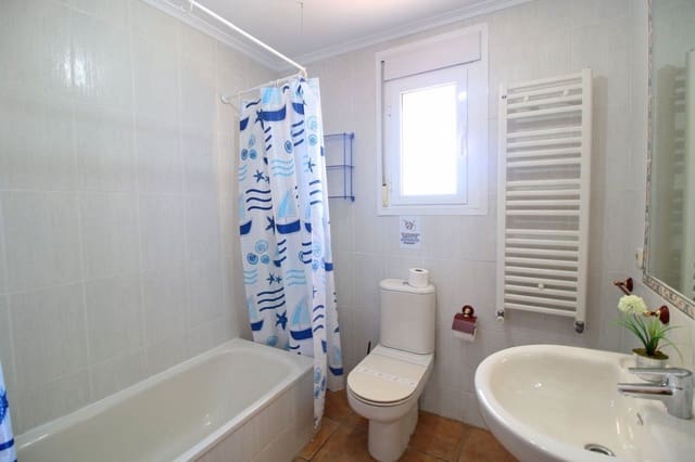3 chambre Bungalow à vendre à Calpe / Calp avec piscine garage - 395 000 € (Ref: 9840826)