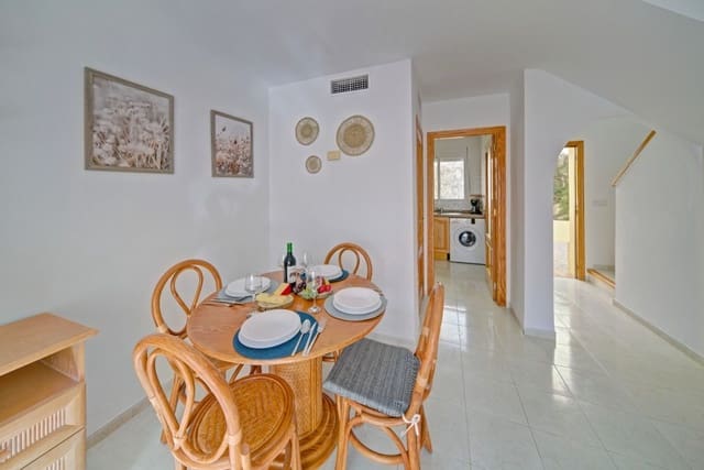 2 chambre Bungalow à vendre à Calpe / Calp avec piscine garage - 223 000 € (Ref: 9840828)