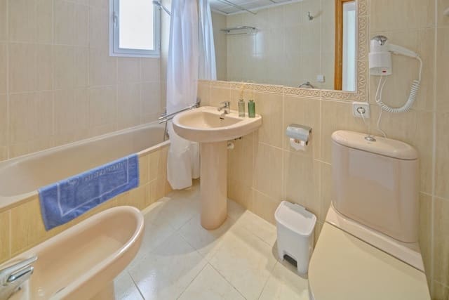 2 chambre Bungalow à vendre à Calpe / Calp avec piscine garage - 223 000 € (Ref: 9840828)