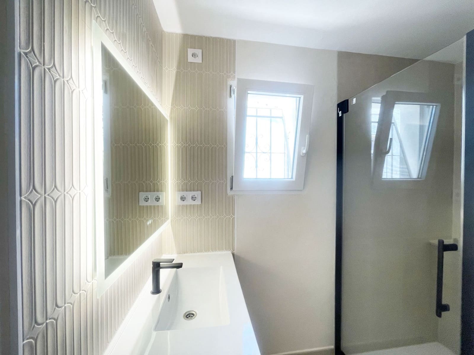 2 soverom Bungalow til salgs i Moraira med svømmebasseng garasje - € 349 900 (Ref: 9859086)