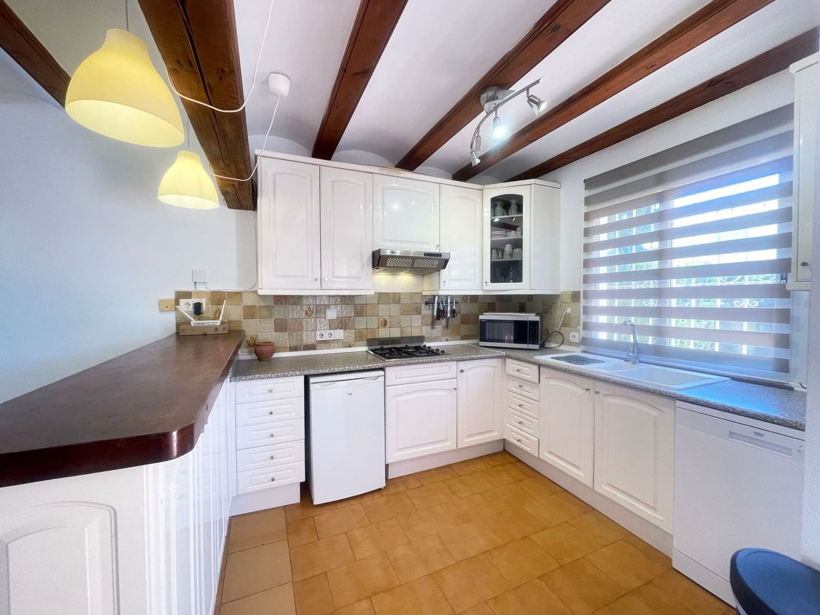 2 soverom Bungalow til salgs i Moraira med svømmebasseng garasje - € 349 900 (Ref: 9859086)