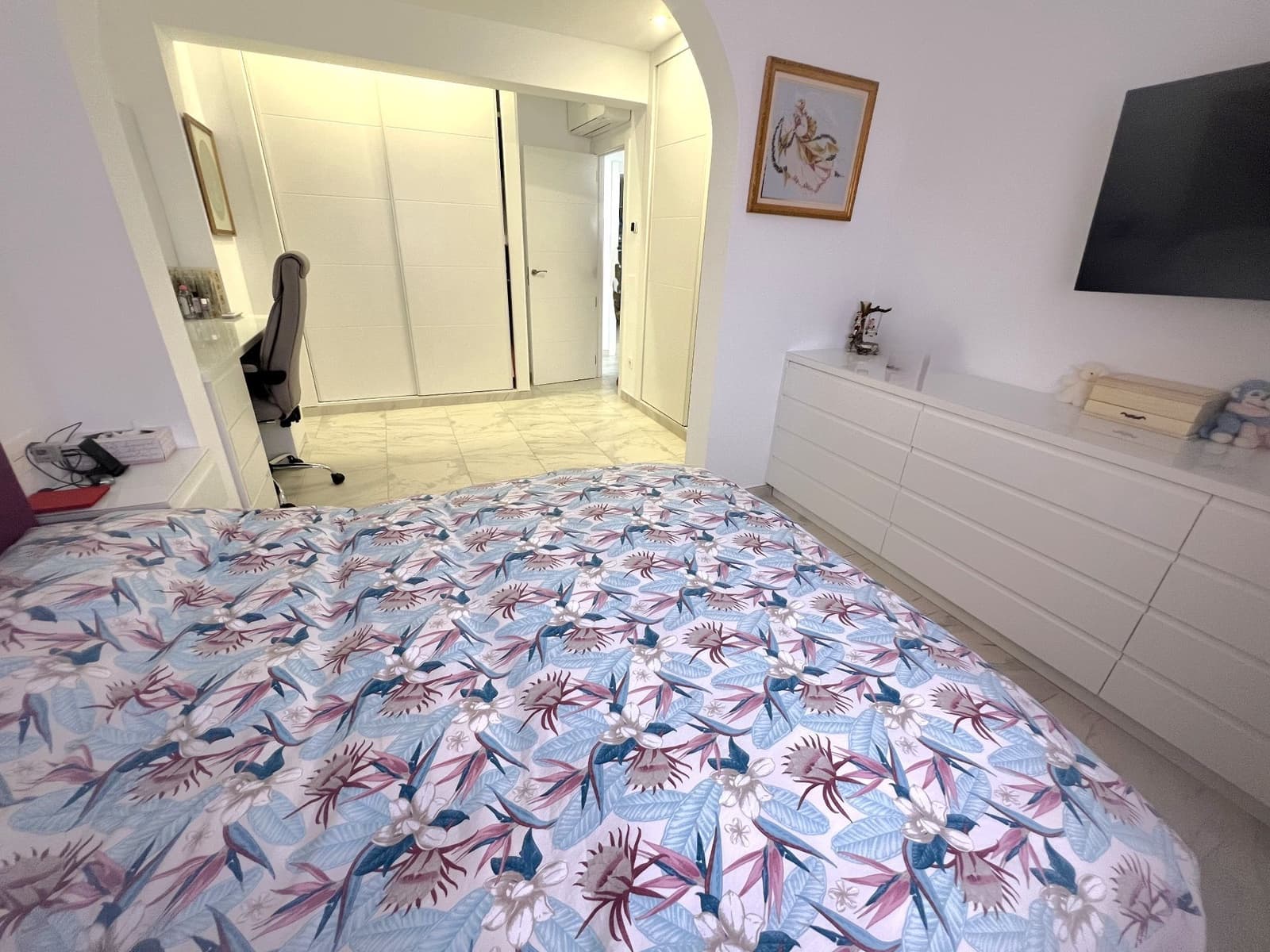 2 bedroom Apartment for sale in Calpe / Calp - € 330,000 (Ref: 9864029)