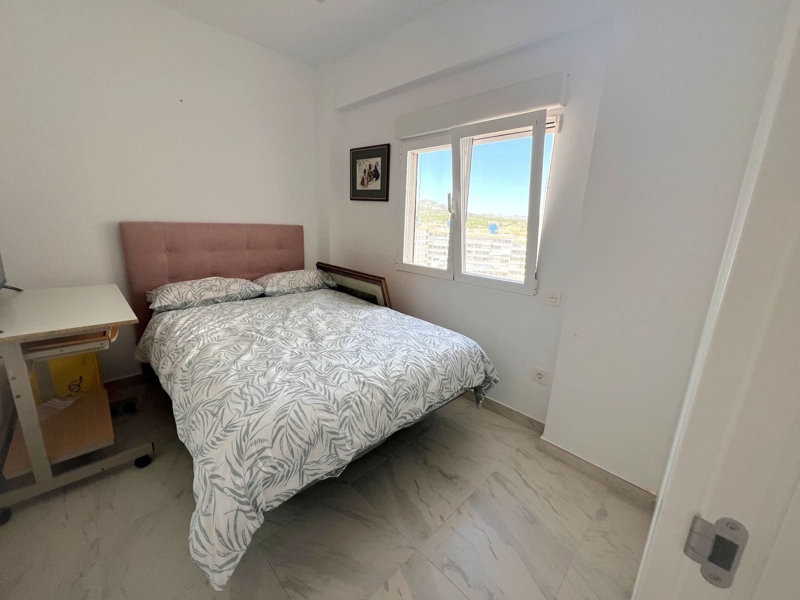2 bedroom Apartment for sale in Calpe / Calp - € 330,000 (Ref: 9864029)