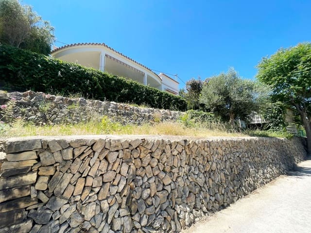 2 bedroom Villa for sale in Calpe / Calp with garage - € 360,000 (Ref: 9866468)