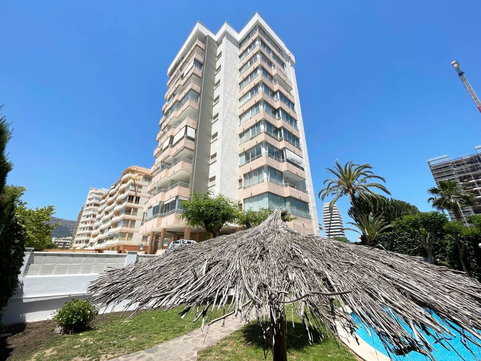3 bedroom Apartment for sale in Calpe / Calp with pool garage - € 350,000 (Ref: 9868173)