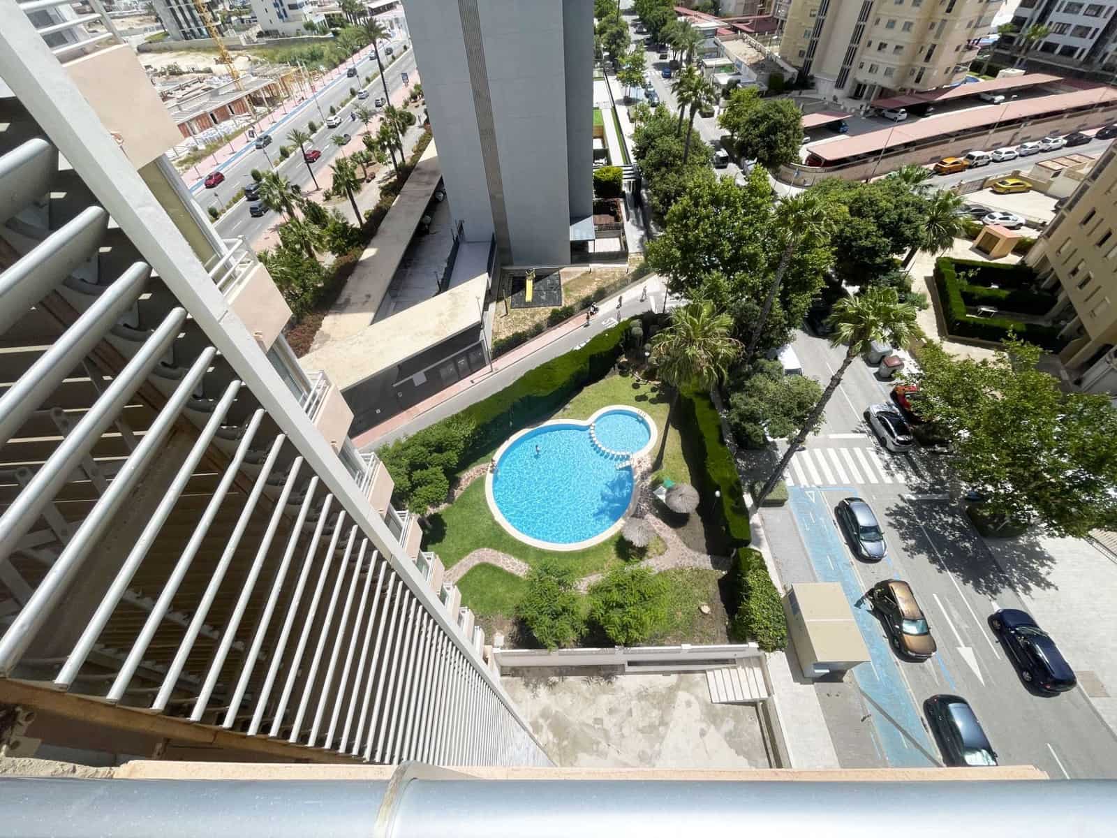 2 bedroom Apartment for sale in Calpe / Calp with pool garage - € 350,000 (Ref: 9868173)
