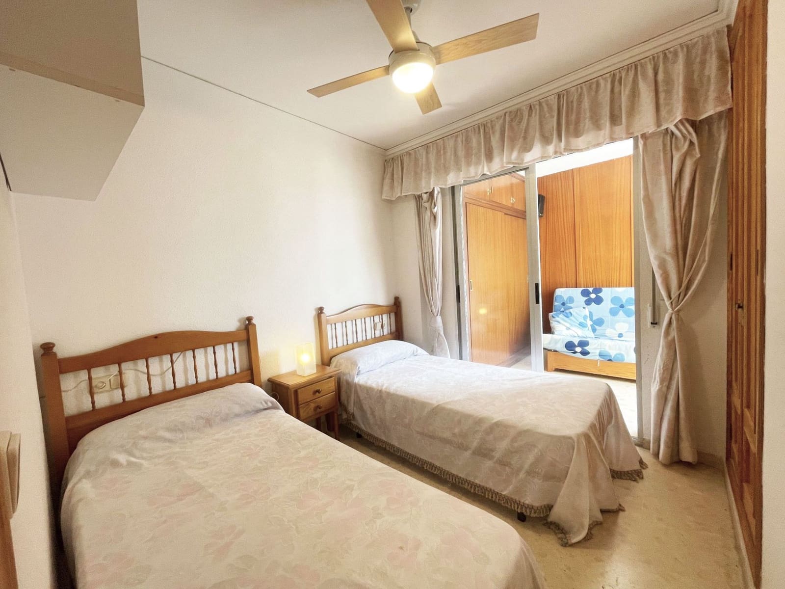 2 bedroom Apartment for sale in Calpe / Calp with pool garage - € 350,000 (Ref: 9868173)