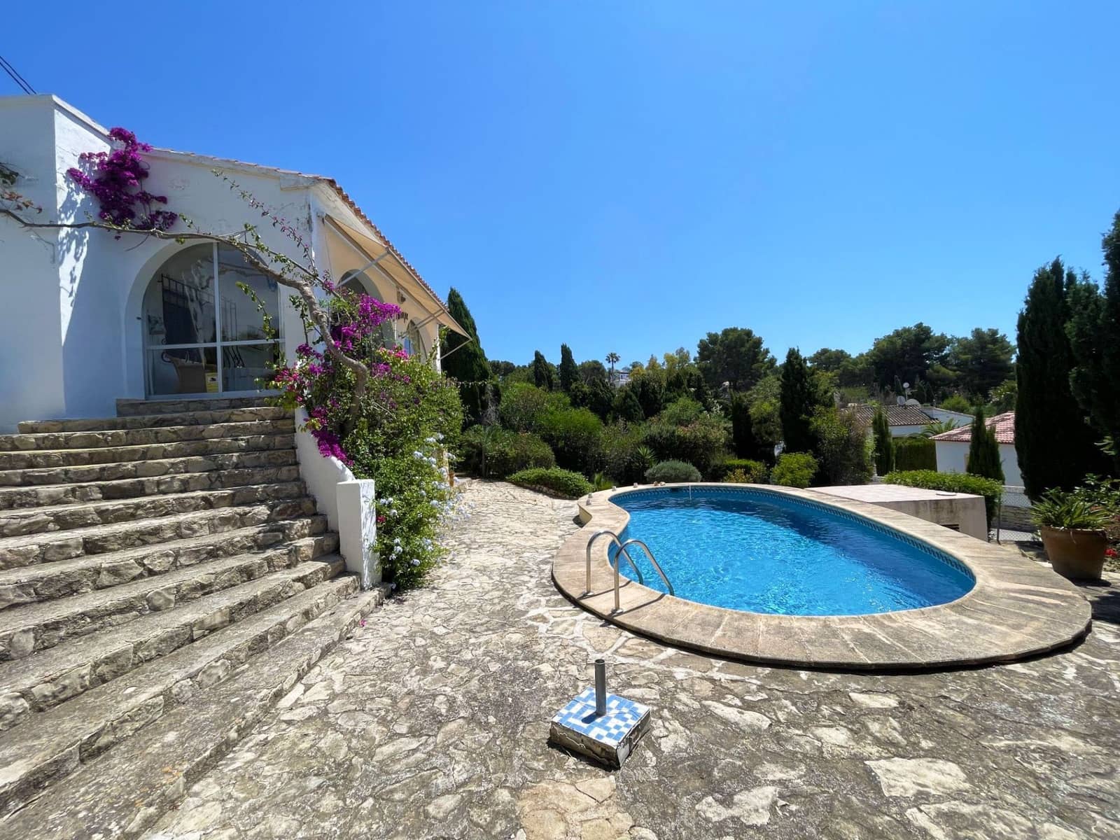 4 Zimmer Villa zu verkaufen in Benissa mit Pool Garage - 475.000 € (Ref: 9887874)