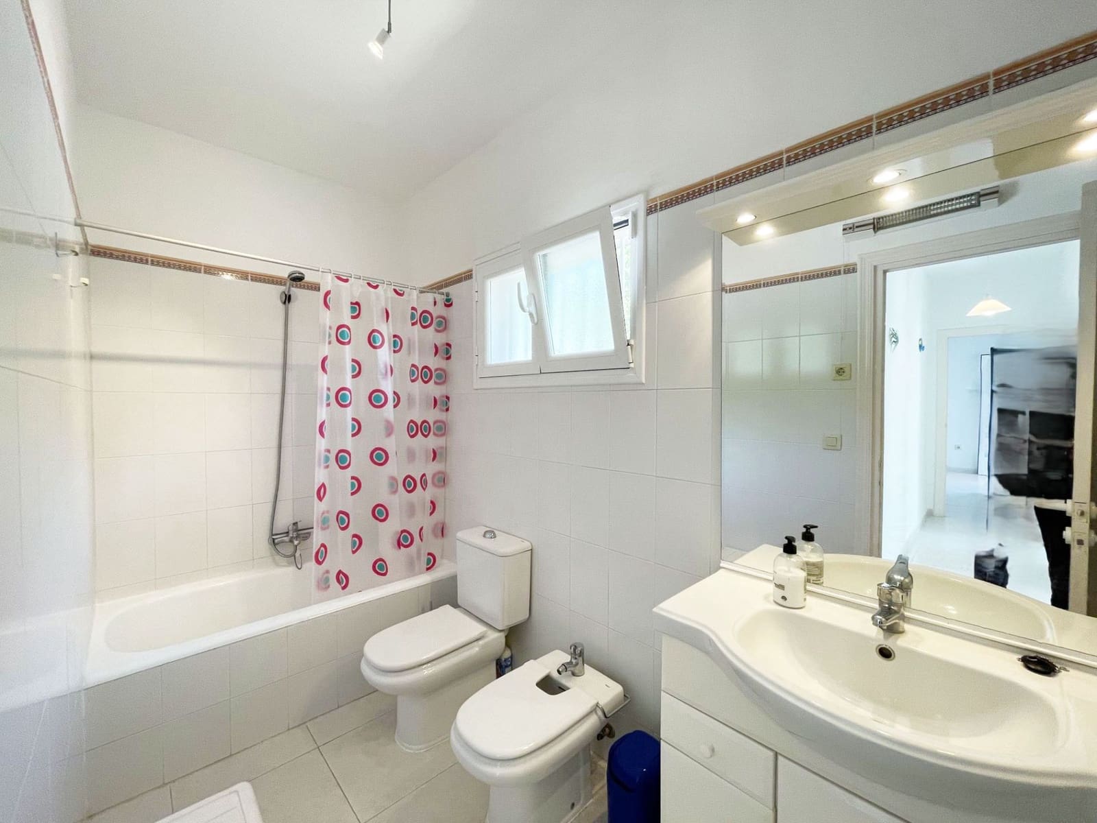 4 chambre Villa/Maison à vendre à Calpe / Calp avec piscine garage - 495 000 € (Ref: 9910021)