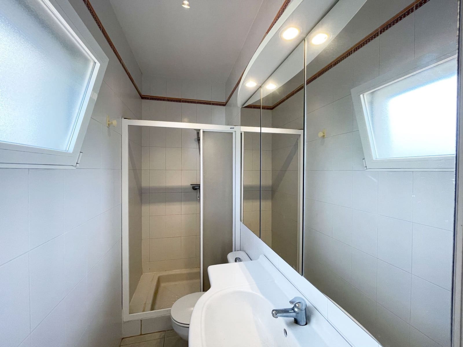 4 chambre Villa/Maison à vendre à Calpe / Calp avec piscine garage - 495 000 € (Ref: 9910021)