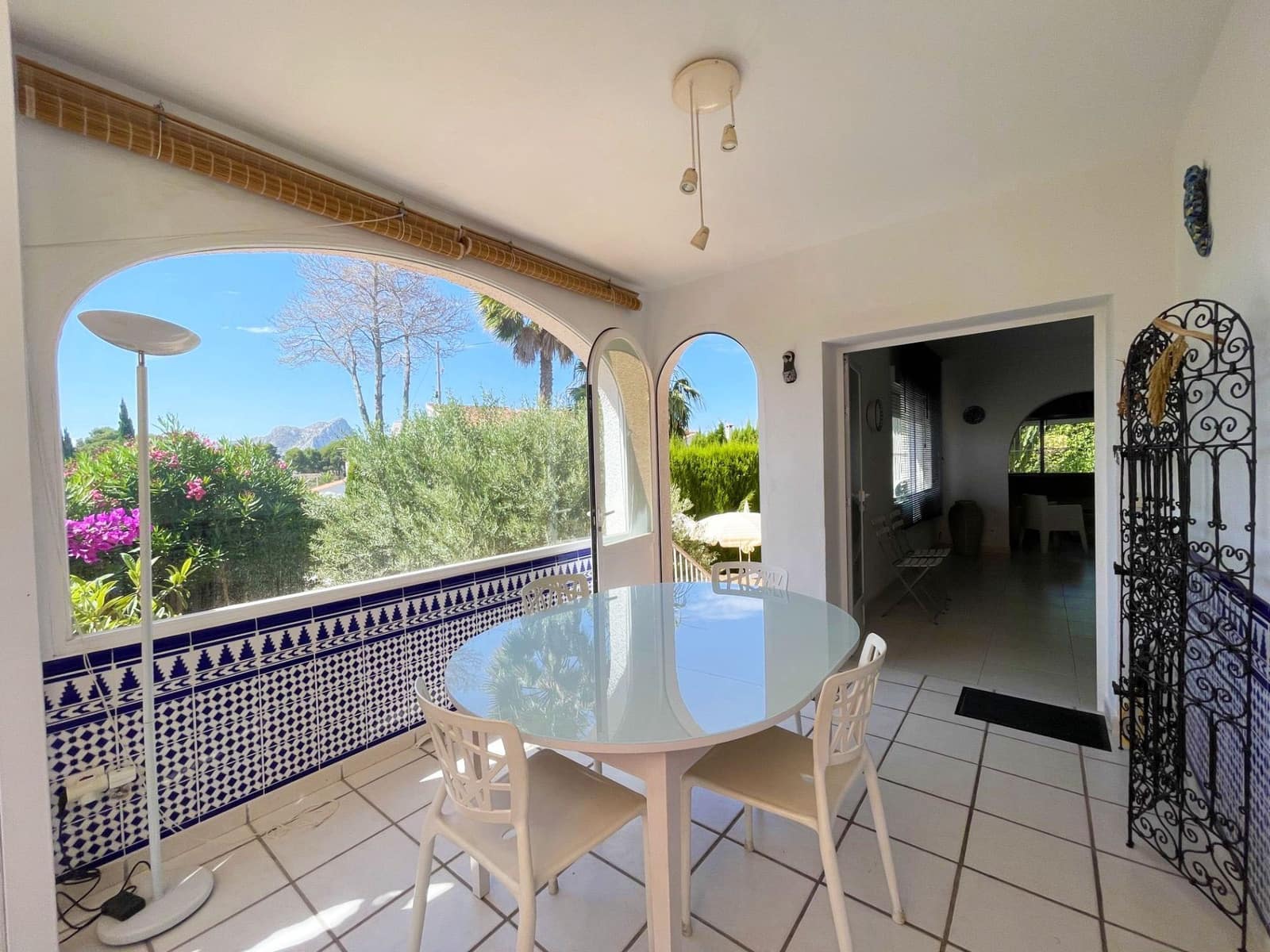 4 chambre Villa/Maison à vendre à Calpe / Calp avec piscine garage - 495 000 € (Ref: 9910021)