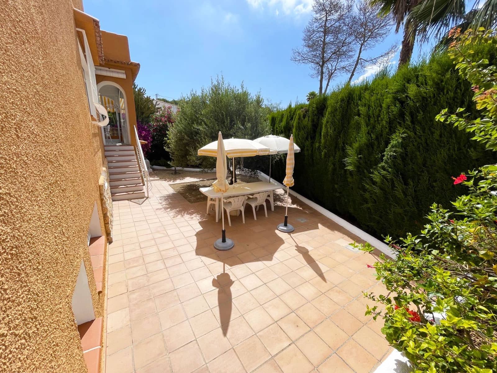 4 chambre Villa/Maison à vendre à Calpe / Calp avec piscine garage - 495 000 € (Ref: 9910021)