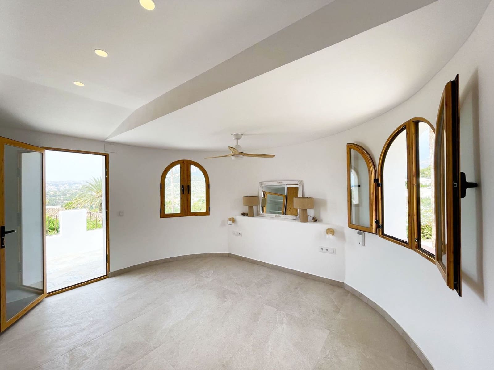 4 sovrum Villa till salu i Calpe / Calp med pool garage - 925 000 € (Ref: 9912501)