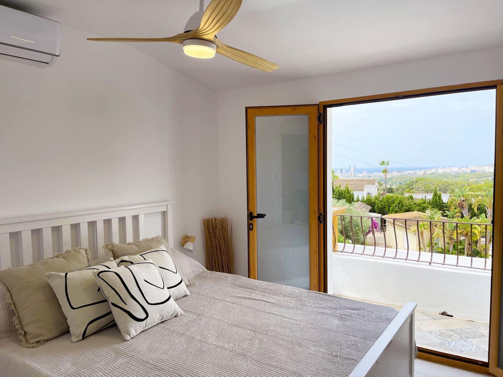 4 sovrum Villa till salu i Calpe / Calp med pool garage - 925 000 € (Ref: 9912501)