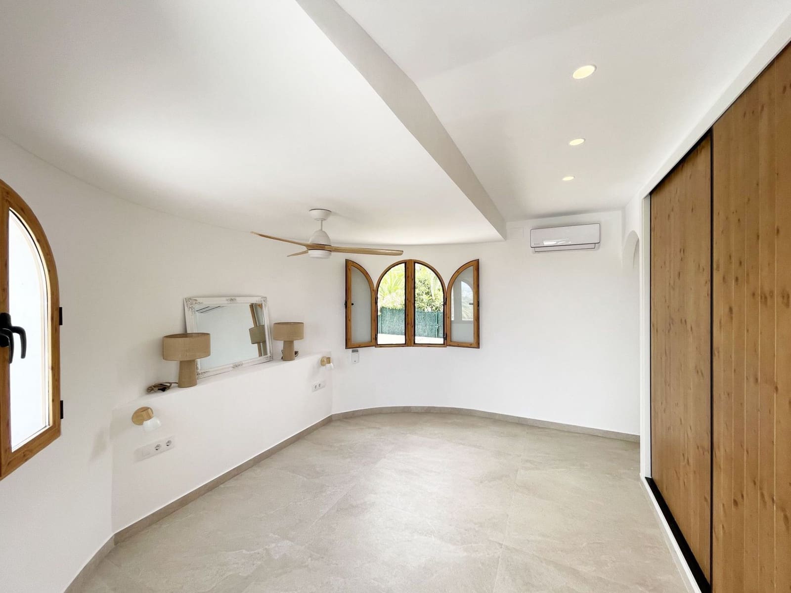 4 sovrum Villa till salu i Calpe / Calp med pool garage - 925 000 € (Ref: 9912501)