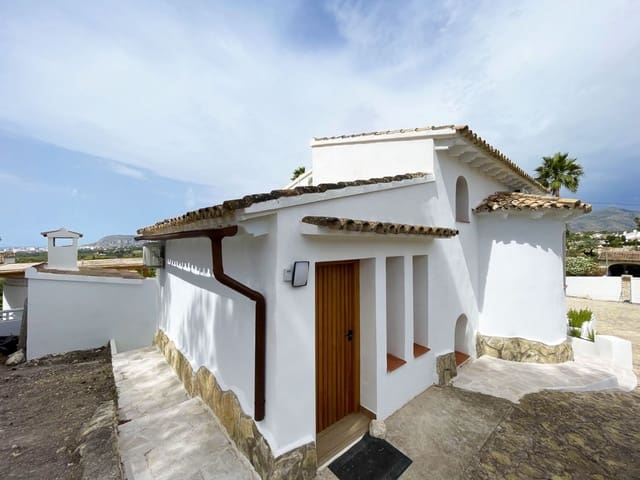 4 sovrum Villa till salu i Calpe / Calp med pool garage - 925 000 € (Ref: 9912501)