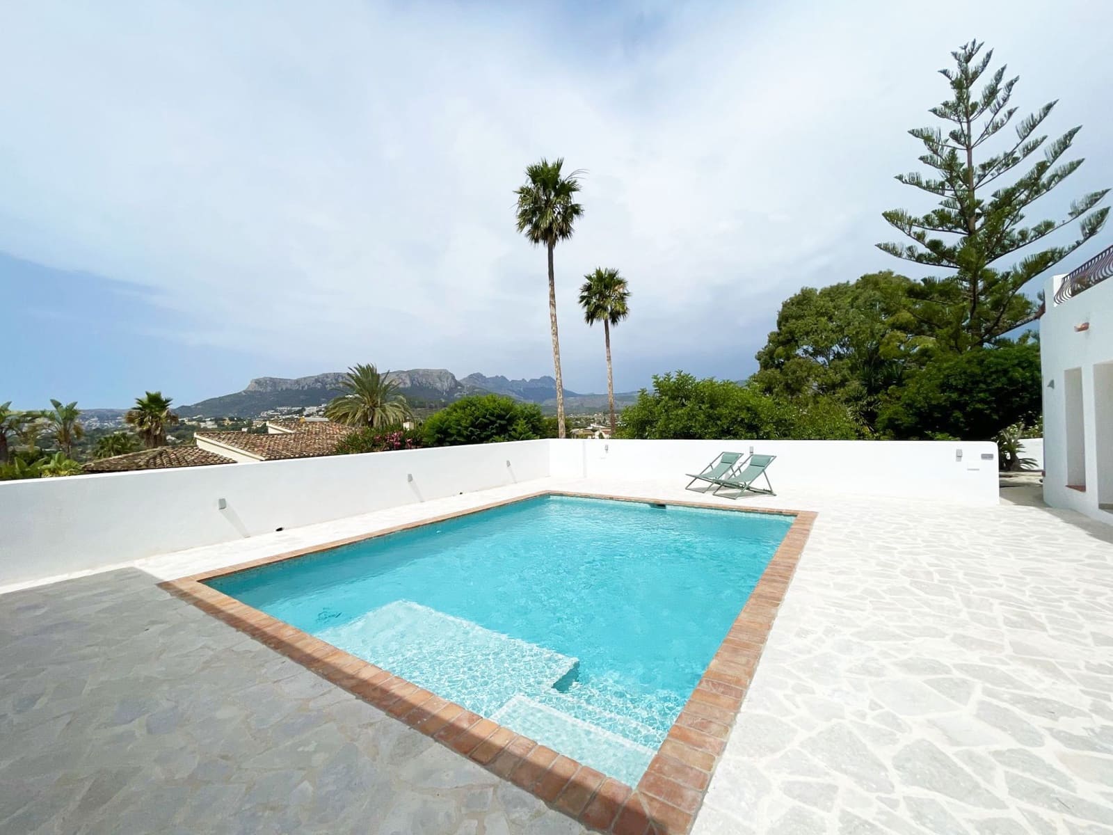 4 sovrum Villa till salu i Calpe / Calp med pool garage - 925 000 € (Ref: 9912501)
