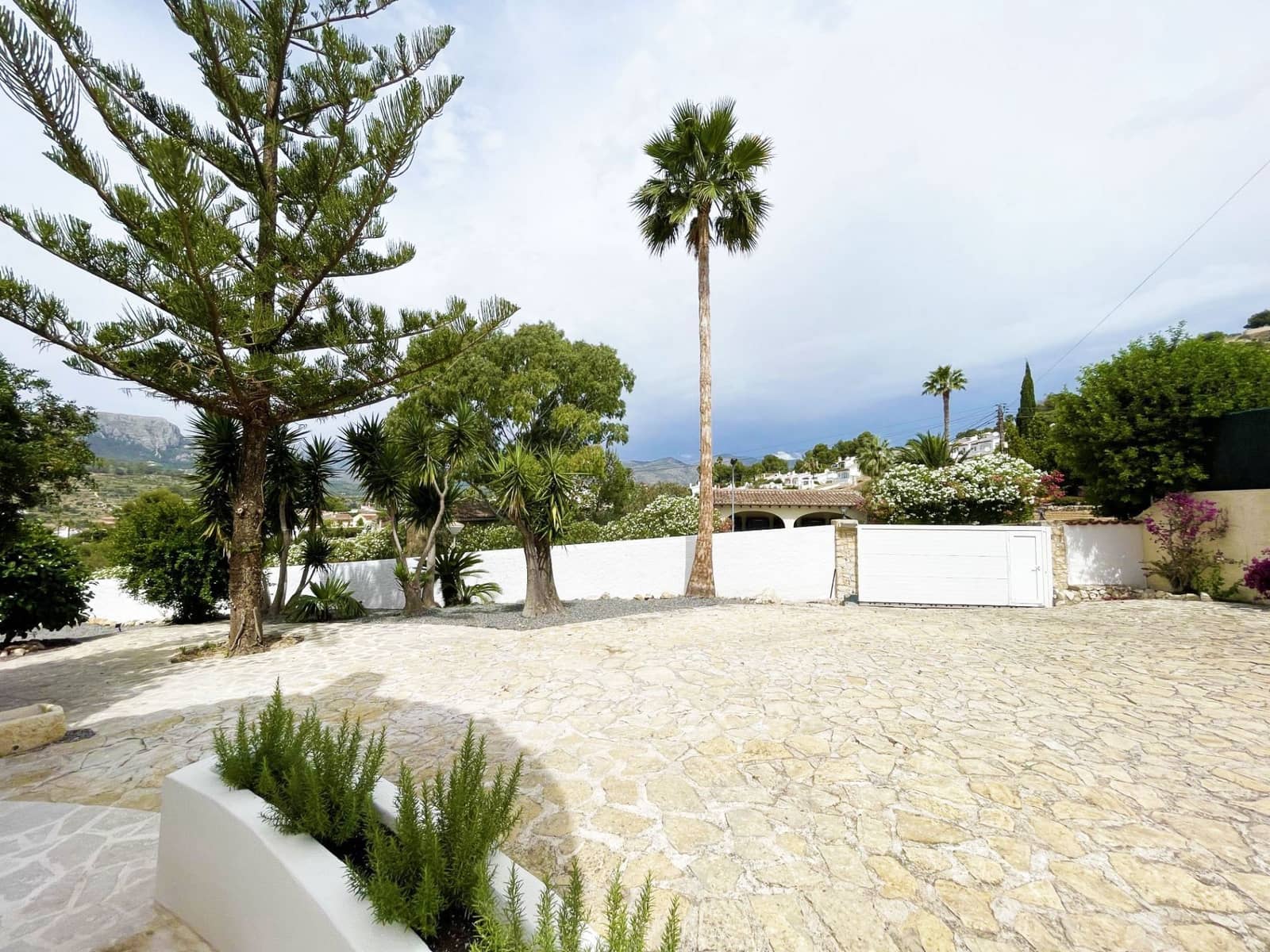 4 sovrum Villa till salu i Calpe / Calp med pool garage - 925 000 € (Ref: 9912501)