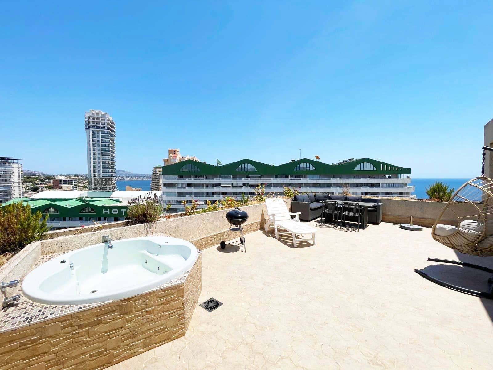2 Zimmer Penthouse zu verkaufen in Calpe / Calp mit Pool Garage - 495.000 € (Ref: 9939327)