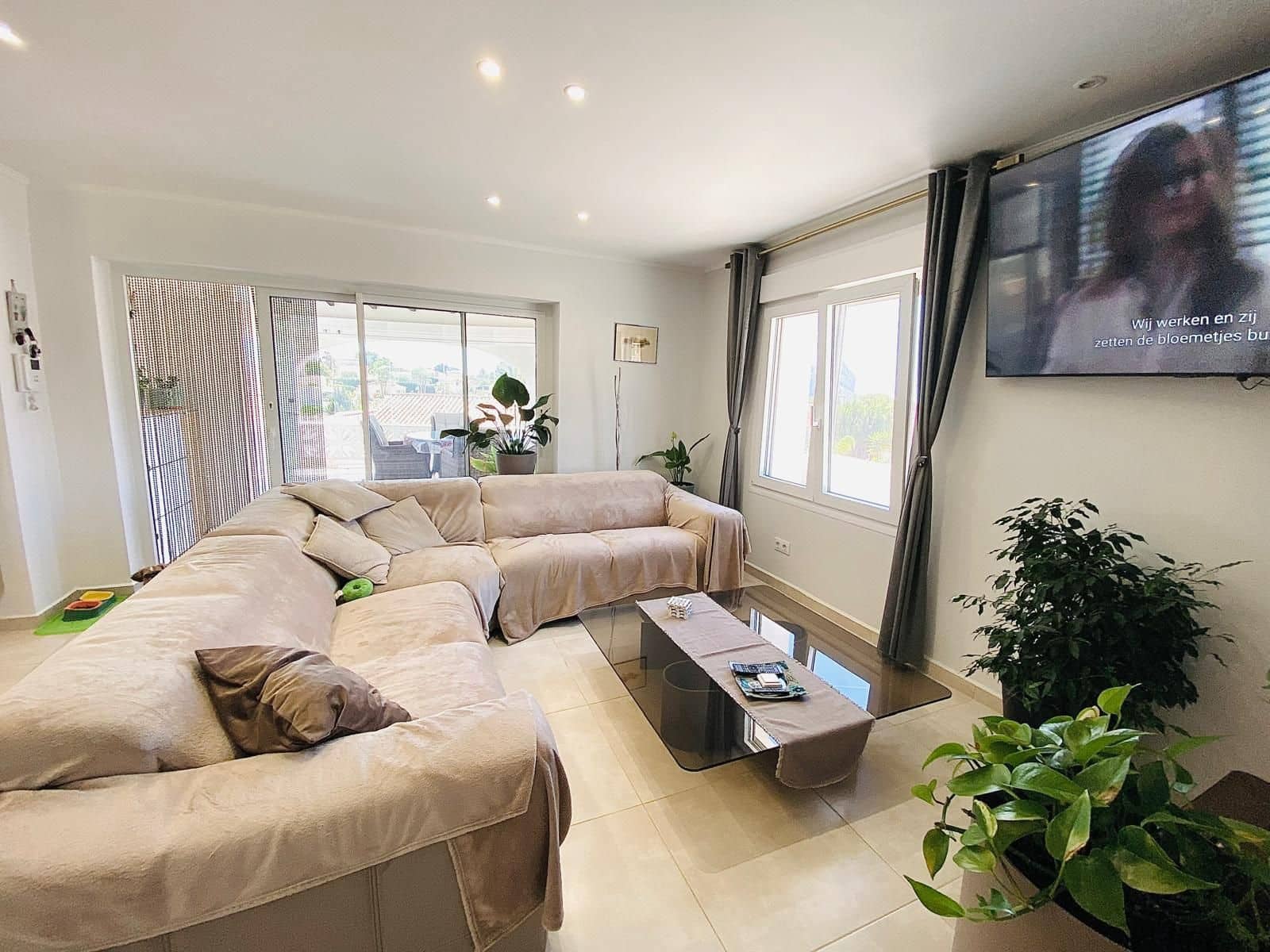 4 sypialnia Willa na sprzedaż w Calpe / Calp z garażem - 849 000 € (Ref: 9941715)