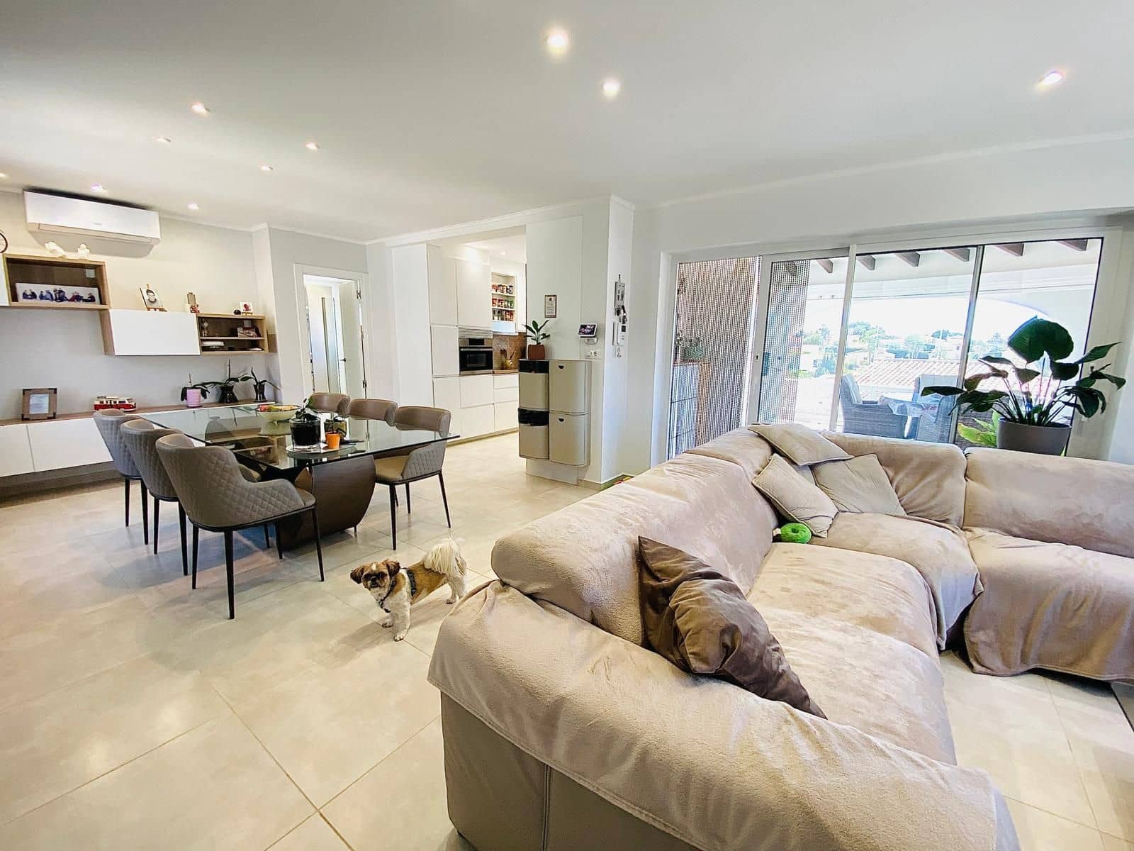 4 sypialnia Willa na sprzedaż w Calpe / Calp z garażem - 849 000 € (Ref: 9941715)