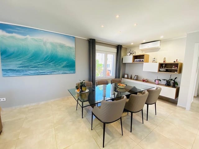 4 sypialnia Willa na sprzedaż w Calpe / Calp z garażem - 849 000 € (Ref: 9941715)