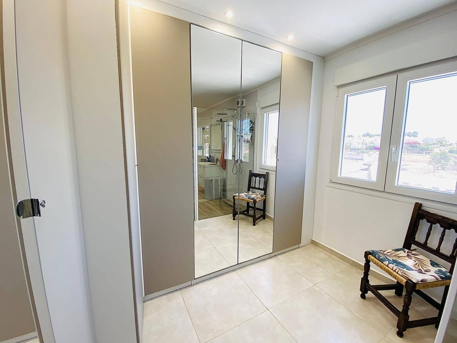 4 sypialnia Willa na sprzedaż w Calpe / Calp z garażem - 849 000 € (Ref: 9941715)