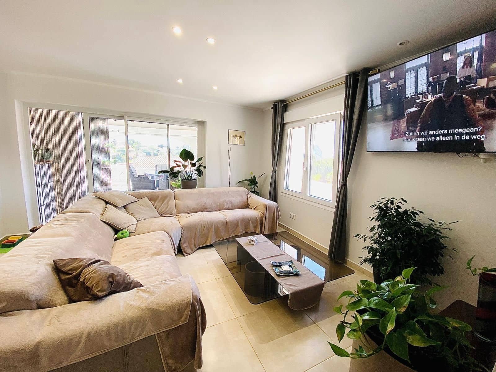 4 sypialnia Willa na sprzedaż w Calpe / Calp z garażem - 849 000 € (Ref: 9941715)