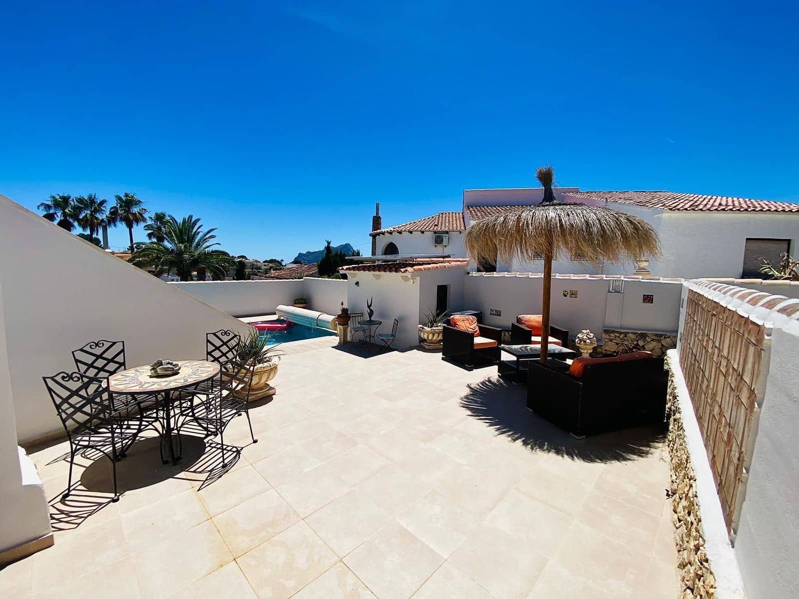 4 sypialnia Willa na sprzedaż w Calpe / Calp z garażem - 849 000 € (Ref: 9941715)