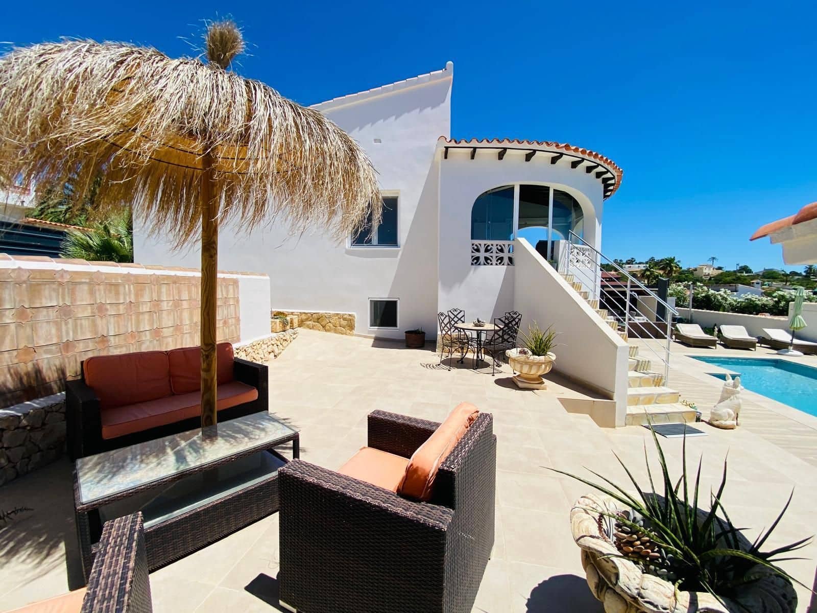 4 sypialnia Willa na sprzedaż w Calpe / Calp z garażem - 849 000 € (Ref: 9941715)