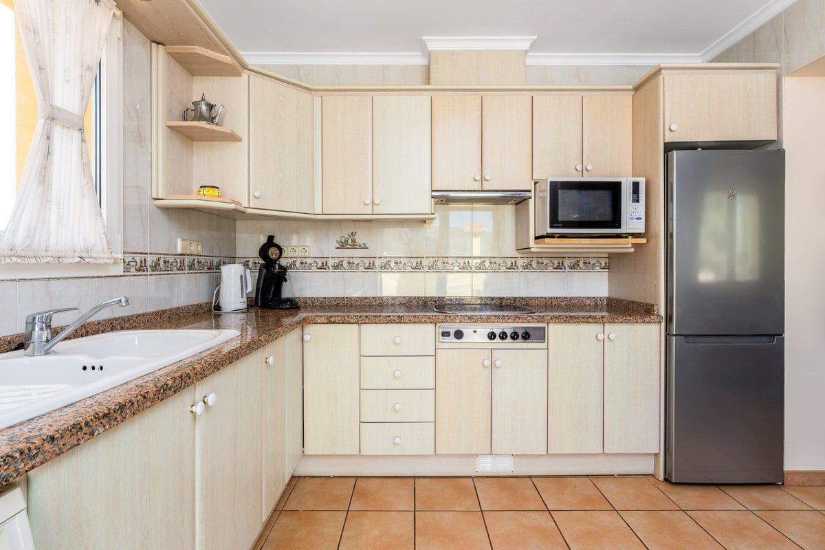 4 sypialnia Willa na sprzedaż w Calpe / Calp z basenem garażem - 795 000 € (Ref: 9949148)