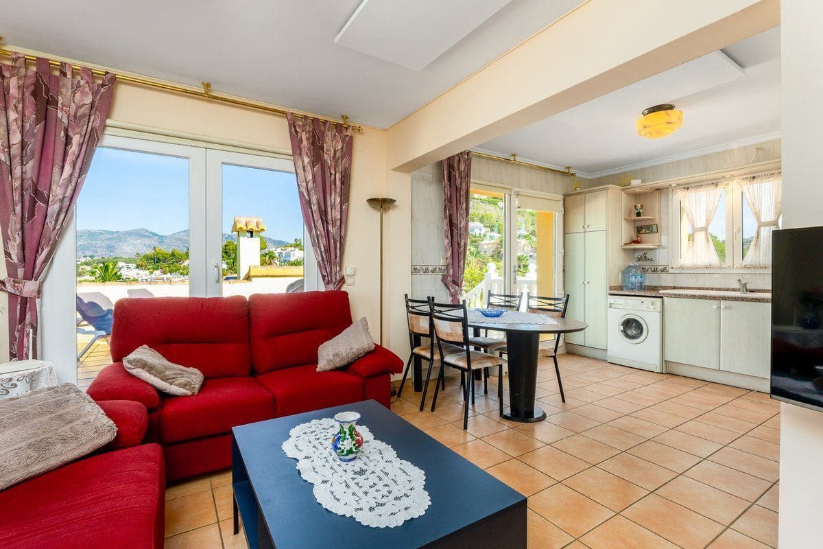 4 sypialnia Willa na sprzedaż w Calpe / Calp z basenem garażem - 795 000 € (Ref: 9949148)