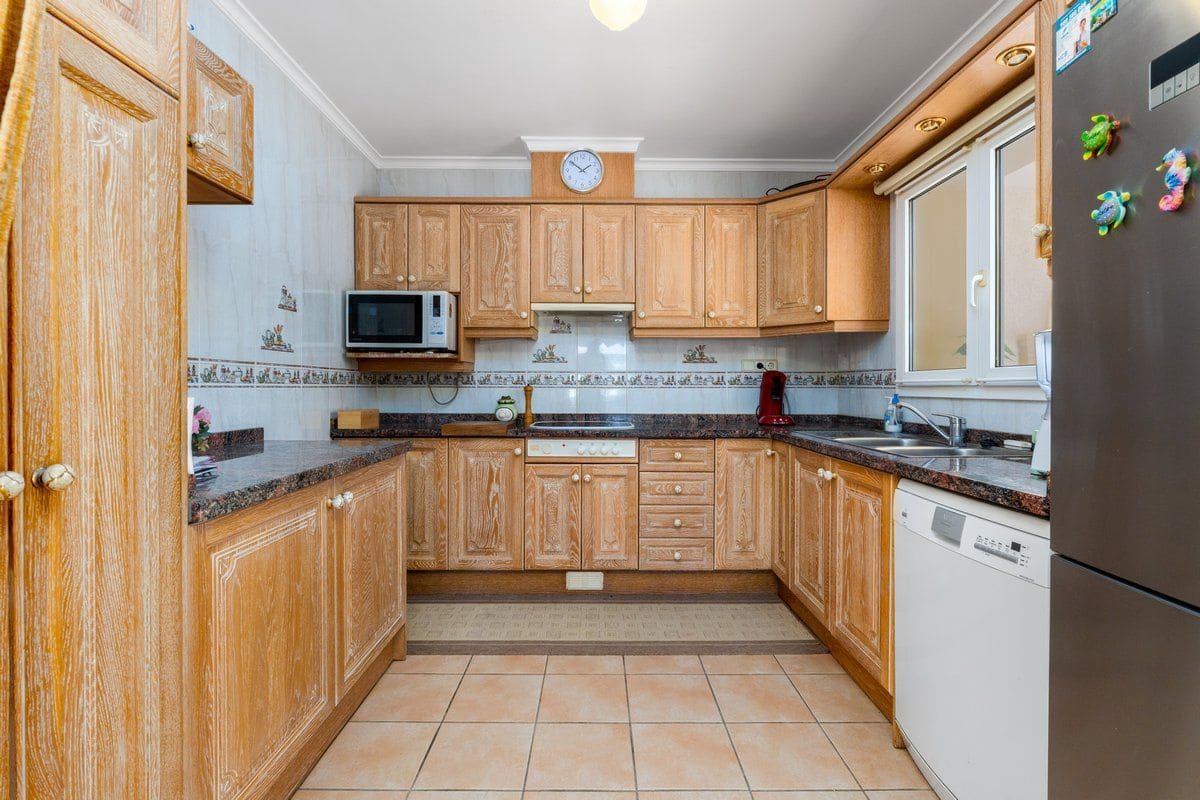 4 sypialnia Willa na sprzedaż w Calpe / Calp z basenem garażem - 795 000 € (Ref: 9949148)