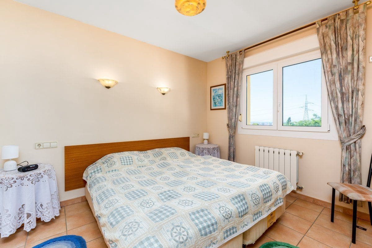 4 sypialnia Willa na sprzedaż w Calpe / Calp z basenem garażem - 795 000 € (Ref: 9949148)