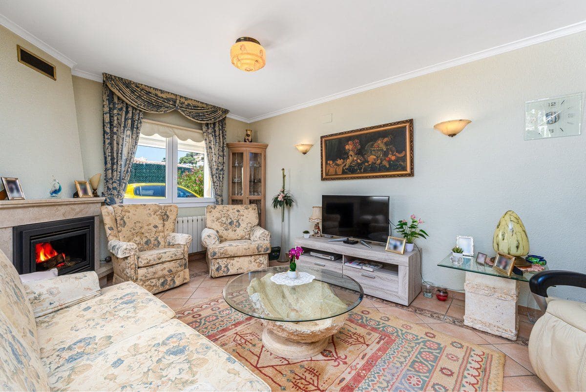 4 sypialnia Willa na sprzedaż w Calpe / Calp z basenem garażem - 795 000 € (Ref: 9949148)
