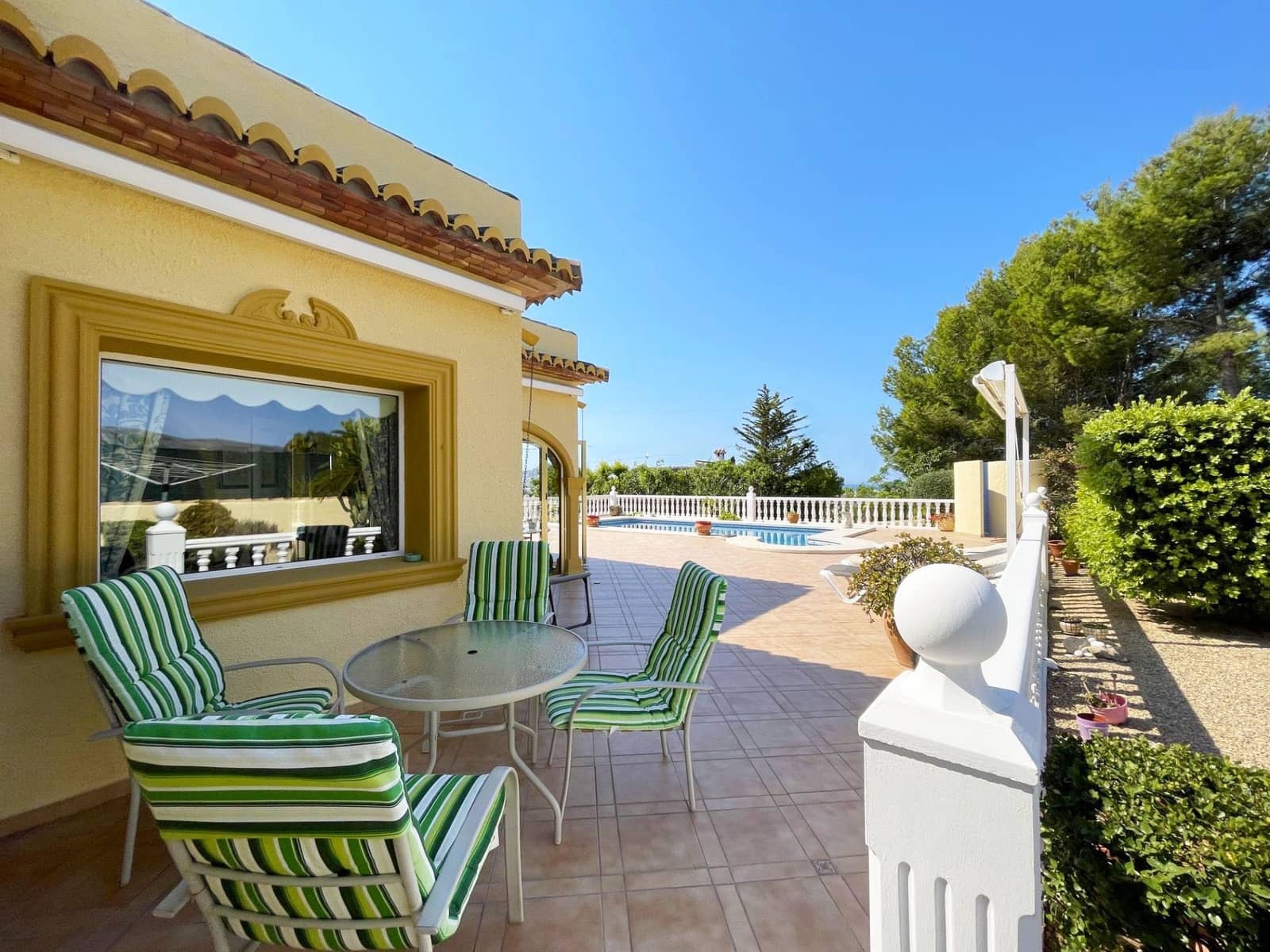 4 sypialnia Willa na sprzedaż w Calpe / Calp z basenem garażem - 795 000 € (Ref: 9949148)