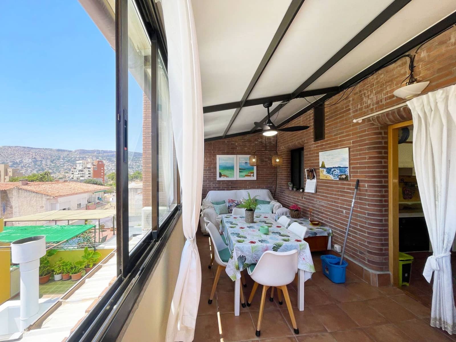 3 makuuhuone Kattohuoneisto myytävänä paikassa Calpe / Calp - 410 000 € (Ref: 9953718)